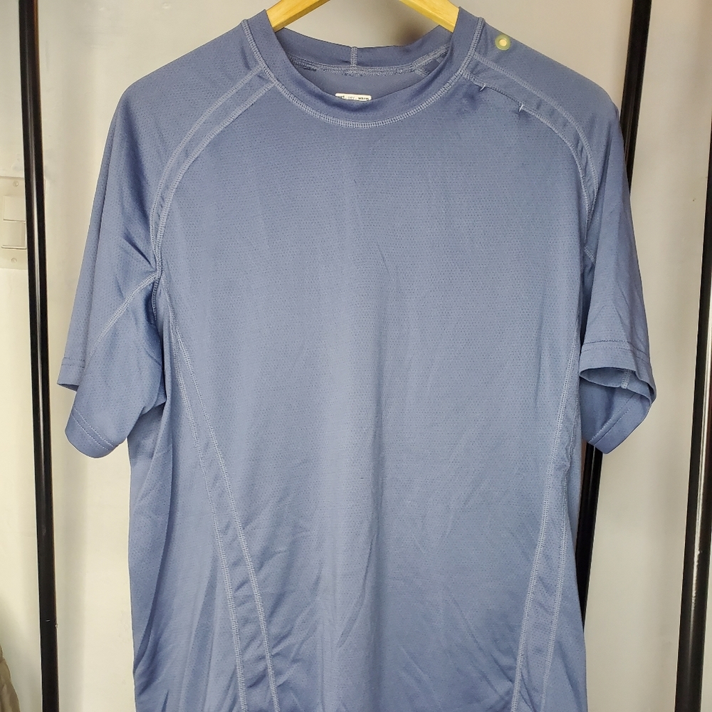 Vintage lululemon workout tee